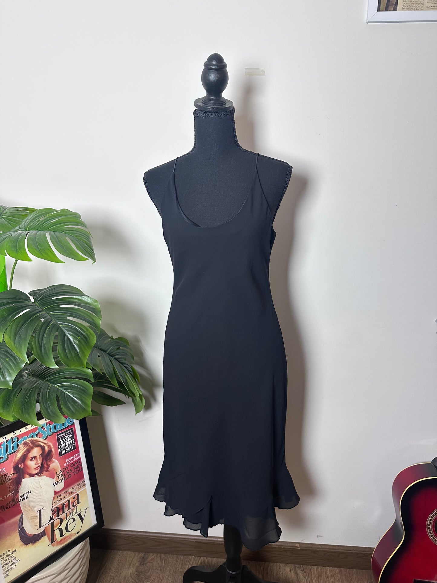 Black Ruffled Dress (Large)