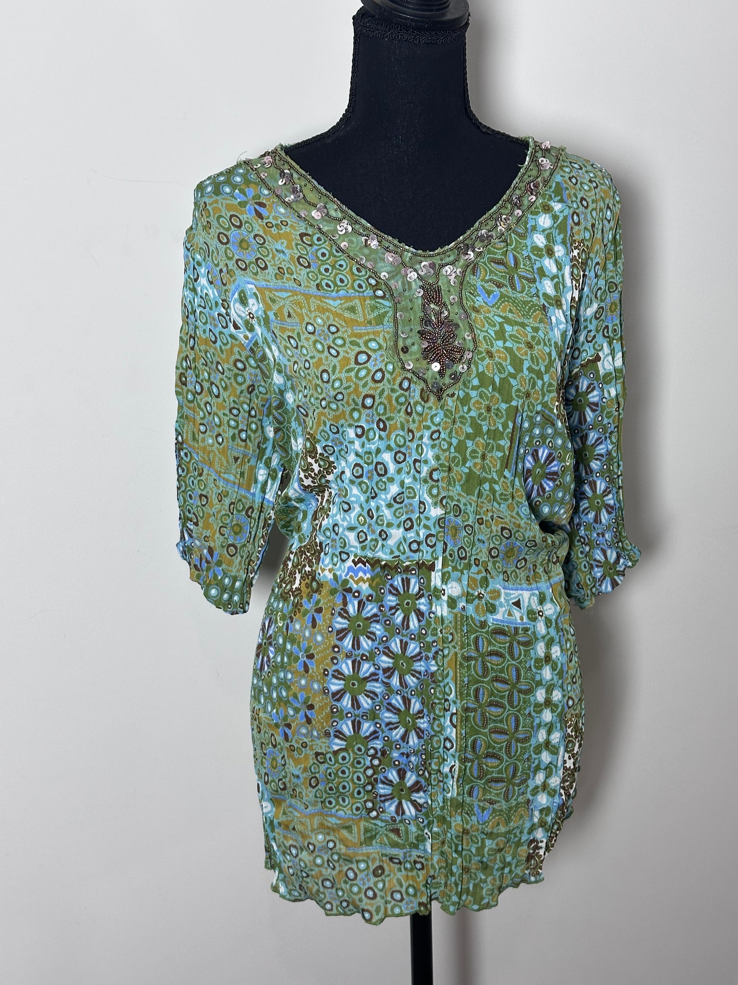 Embroidery Patterned Cover Up (XL)