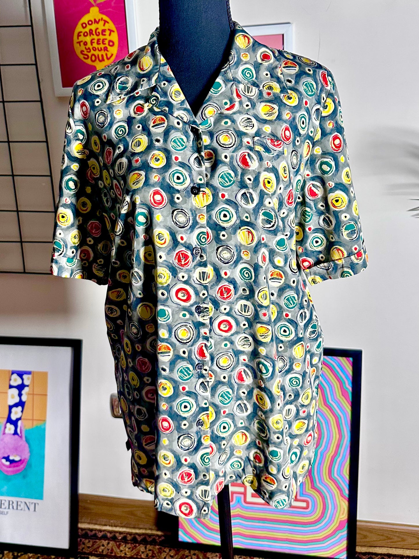 Vintage Abstract Shirt (X Large)