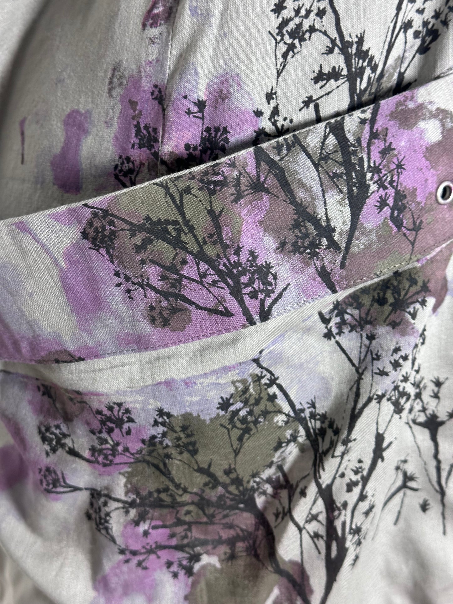 Graphic Print Asymmetric Top (M/L)