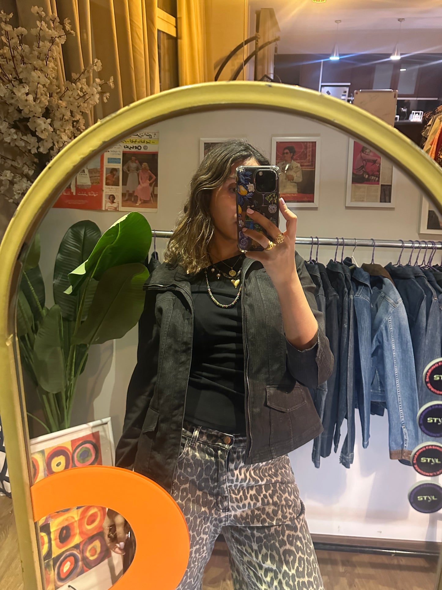 Relaxed Zipped Up Denim (Large)