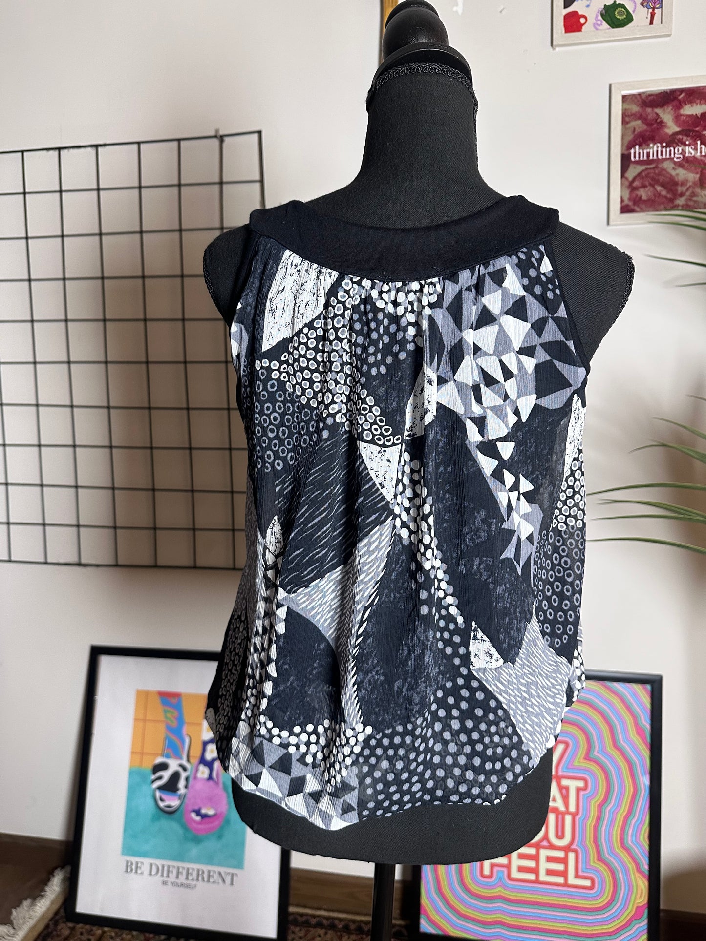 Abstract Polka Dots Top (medium)