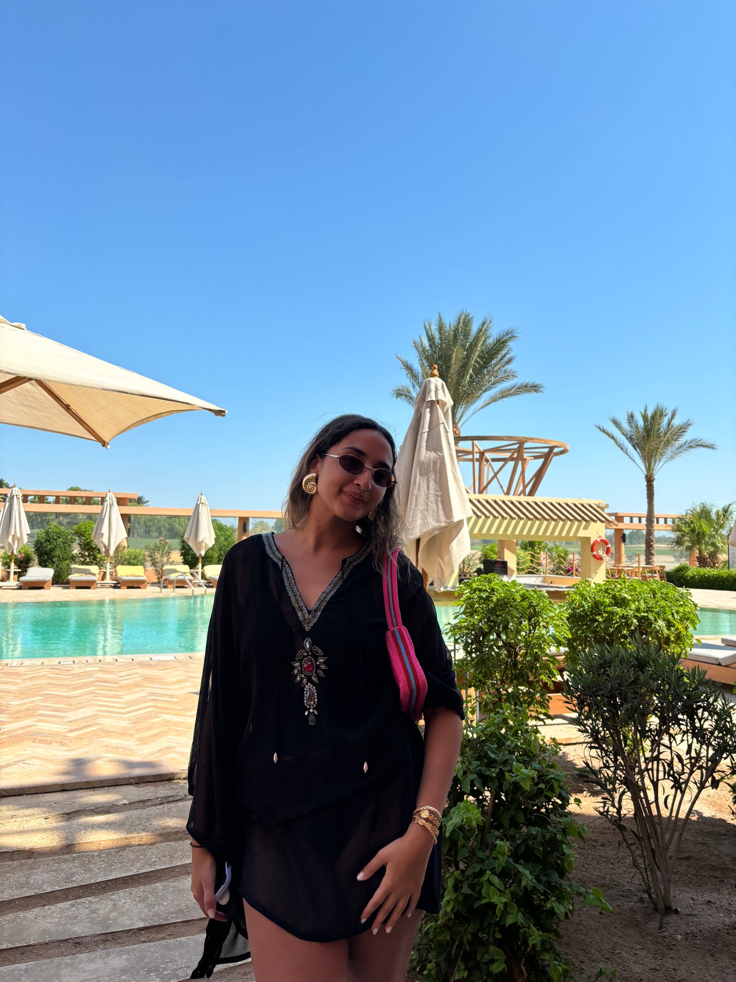 Perlla Cover up- La Donna
