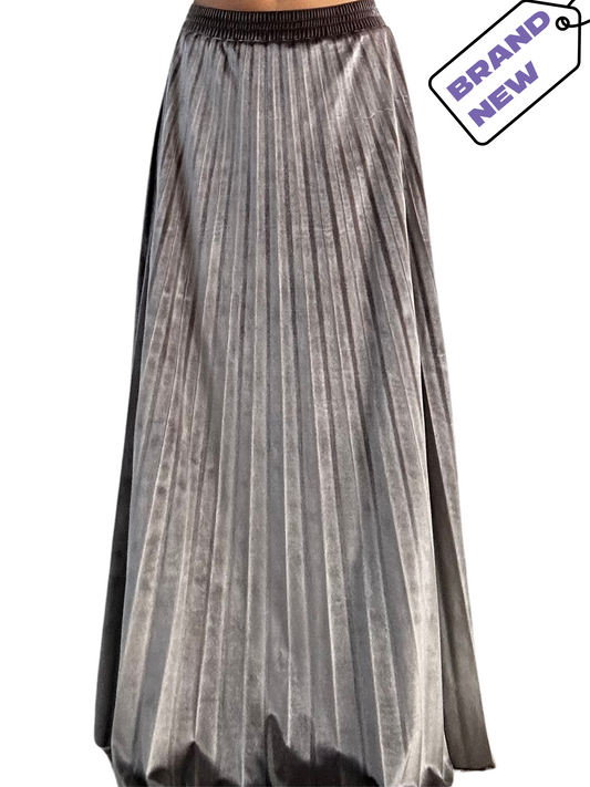 Pleated High Skirt - Local Brand