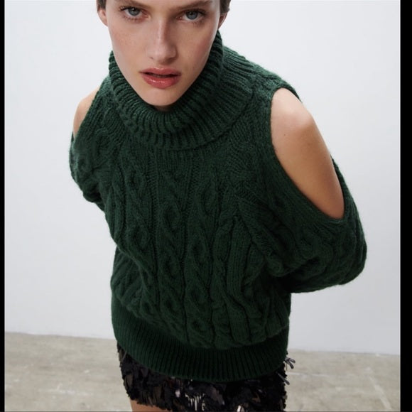 Cut Out Cable Knit - Zara